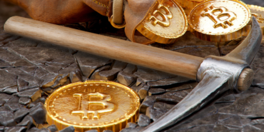 altin-zirve-yaparken-bitcoin-sarsiliyor-korelasyonun-koptugu-an