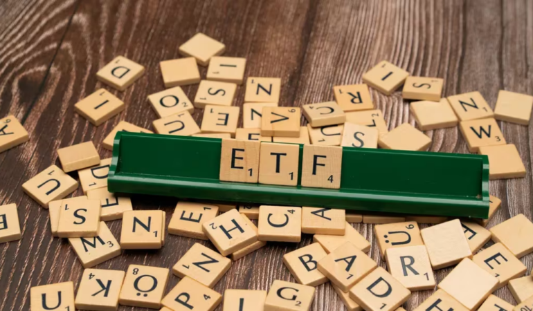 bitcoin-etfleri-870-milyon-dolarlik-giris-kaydetti-btc-zirveye-oynuyor